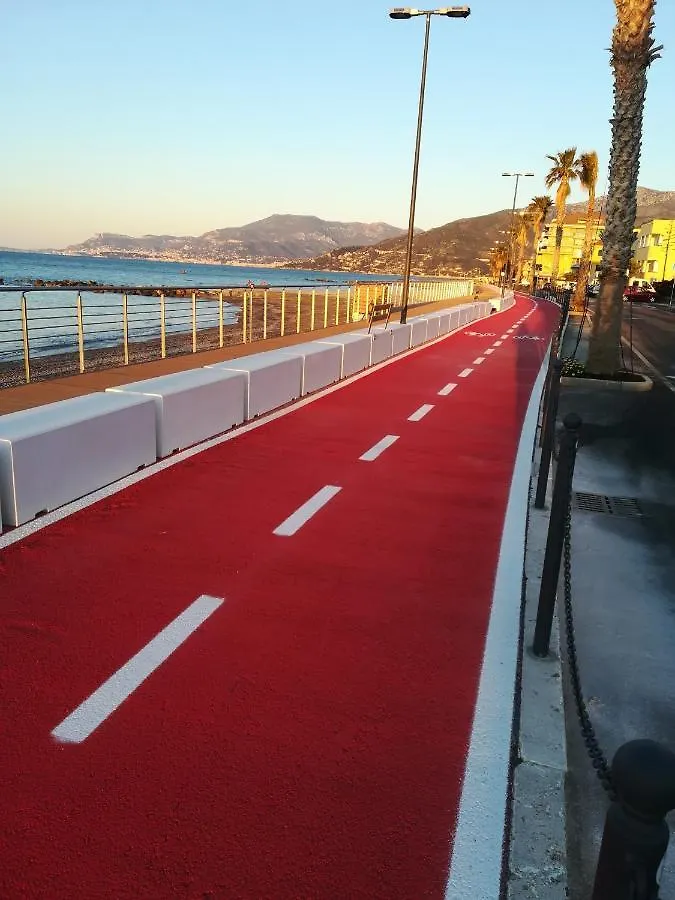 Le Case Del Sole Vintimille 0*,  Italie