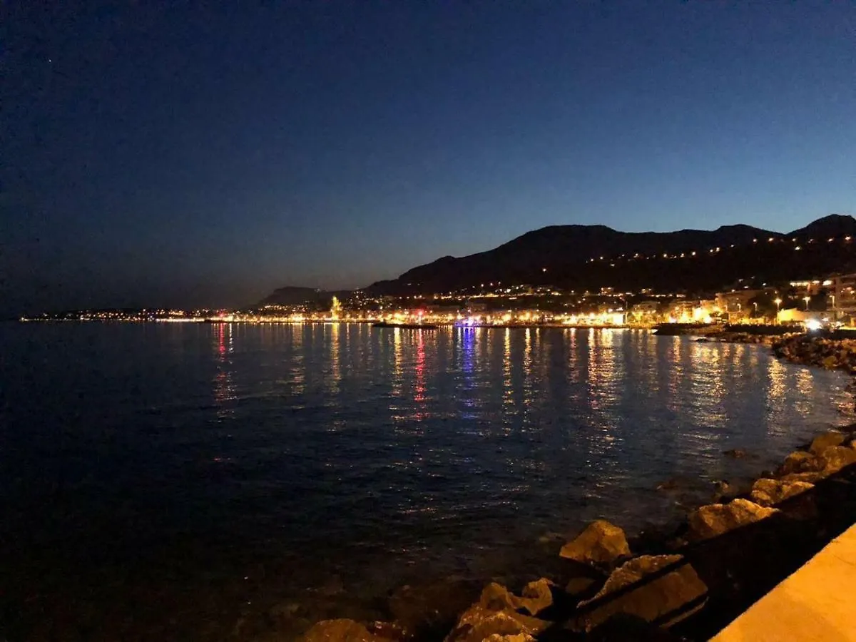 Le Case Del Sole Ventimiglia 0*,